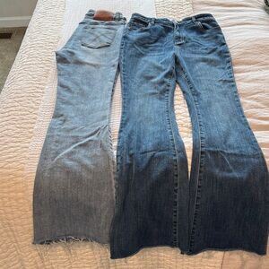 TWO Pair Commense Fit & Flair Jeans 
One medium wash one light wash